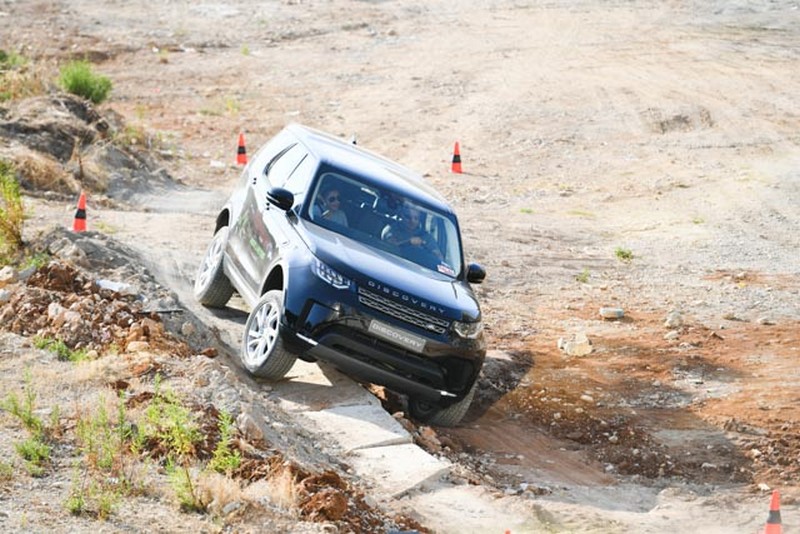 Get the Land Rover Feeling. The Land Rover Above and Beyond Tour has Come to Lebanon